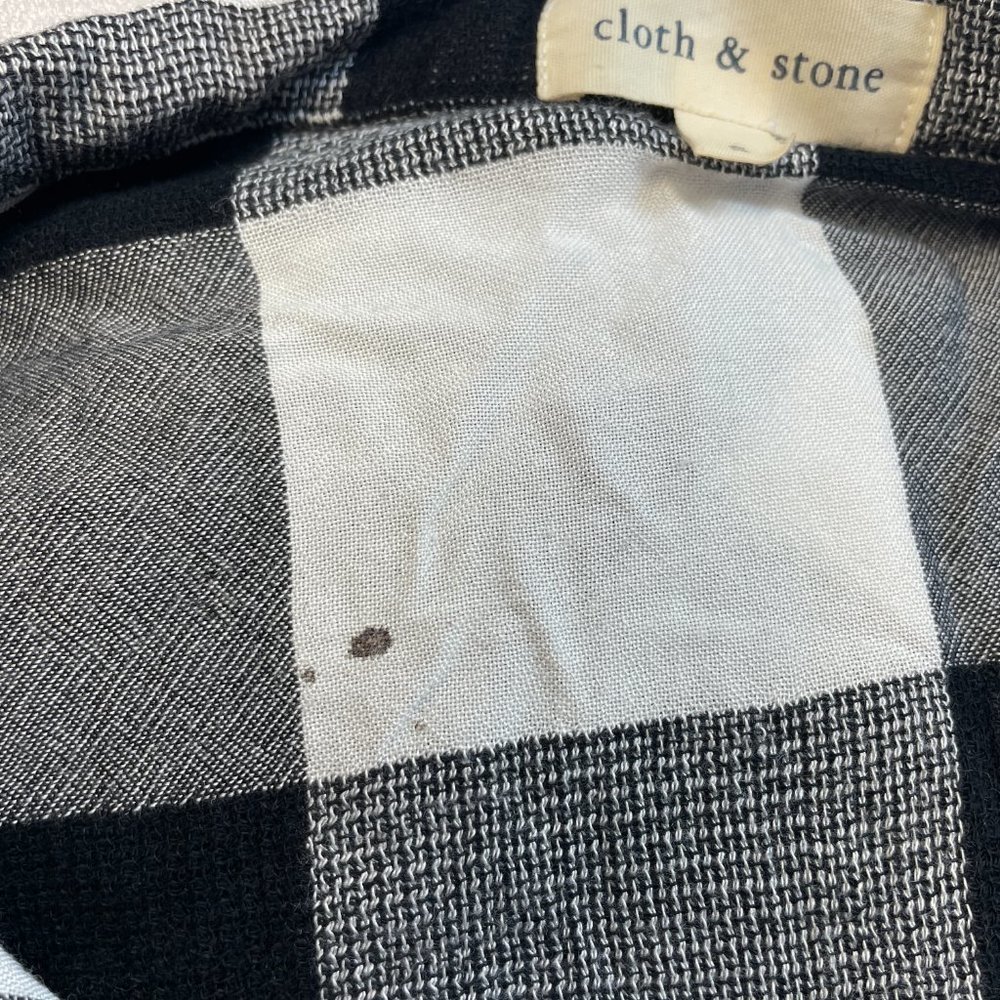 Cloth & Stone Top Small Black White‎ Buffalo Check Split-Back Fray Hem Button-Up - Picture 4 of 14
